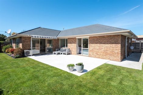 Photo of property in 53 Saint Martins Road, Saint Martins, Christchurch, 8022