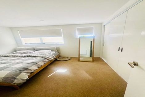 Photo of property in 10 Rara Lane, Manukau, Auckland, 2104