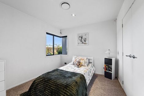 Photo of property in 114 Ackworth Road, Lepperton, New Plymouth, 4373