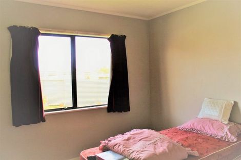 Photo of property in 62 Kaimanawa Street, Kelvin Grove, Palmerston North, 4414