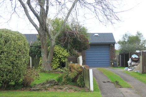 Photo of property in 5 Sandalwood Drive, Dinsdale, Hamilton, 3204