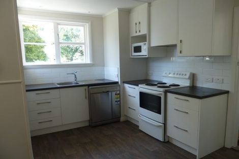 Photo of property in 36 Roche Avenue, Upper Riccarton, Christchurch, 8041