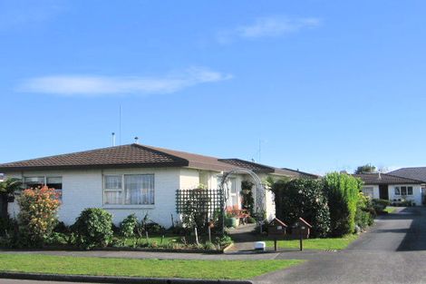 Photo of property in 6a Edwards Place, Terrace End, Palmerston North, 4410