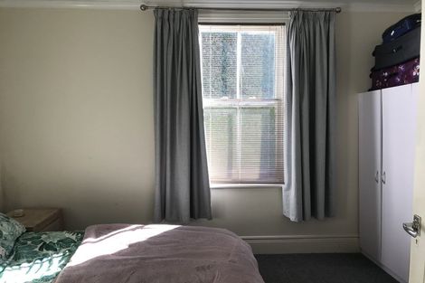 Photo of property in 36 The Parade, Island Bay, Wellington, 6023