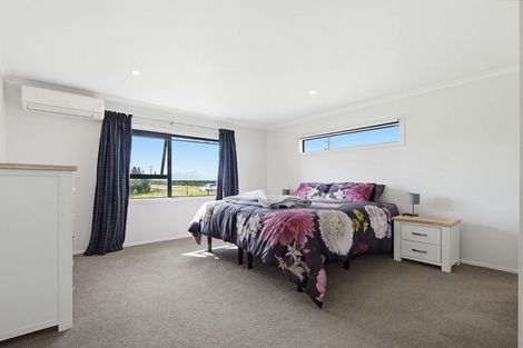 Photo of property in 69 Waipipi Wharf Road, Pollok, Waiuku, 2683
