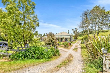 Photo of property in 225 Bridge Street, Eltham, 4322
