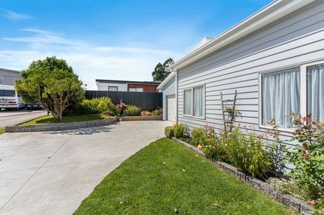 Photo of property in 123 Durrant Drive, Whangamata, 3620