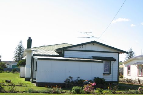 Photo of property in 137 Lucknow Street, Wairoa, 4108