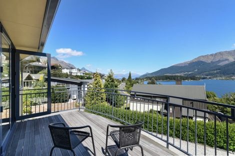 Photo of property in 536a Peninsula Road, Kelvin Heights, Queenstown, 9300