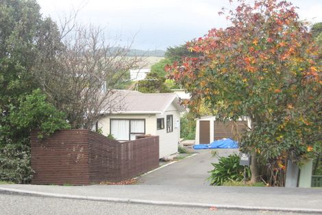 Photo of property in 18 Renown Road, Raumati South, Paraparaumu, 5032