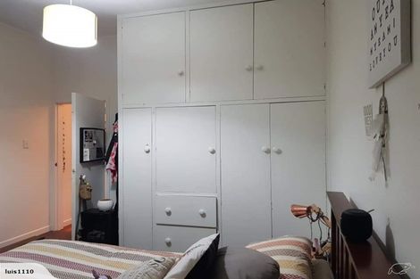 Photo of property in 27 Douglas Street, Mount Cook, Wellington, 6021