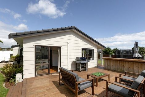 Photo of property in 17 Opal Drive, Papamoa Beach, Papamoa, 3118