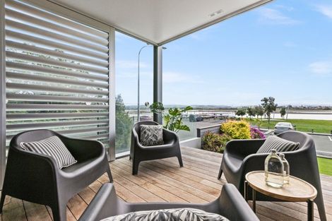 Photo of property in 213/7 Humber Street, Pandora, Napier, 4110