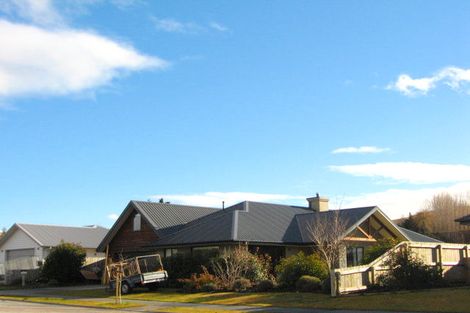 Photo of property in 59 Howards Drive, Lake Hayes, Queenstown, 9304