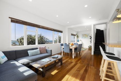 Photo of property in 82 Owhiro Bay Parade, Owhiro Bay, Wellington, 6023