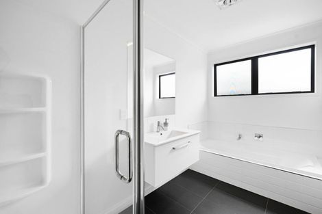 Photo of property in 10 Alker Road, Chartwell, Hamilton, 3210