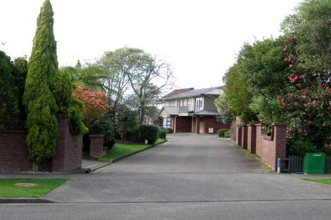 Photo of property in 1 Ngahere Court, Awapuni, Palmerston North, 4412