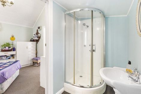 Photo of property in 128 Gray Avenue, Papatoetoe, Auckland, 2024