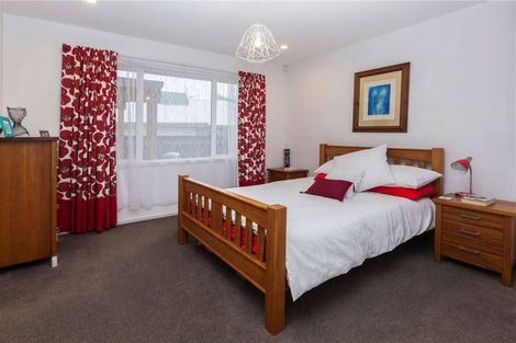 Photo of property in 139 Edgeware Road, St Albans, Christchurch, 8014