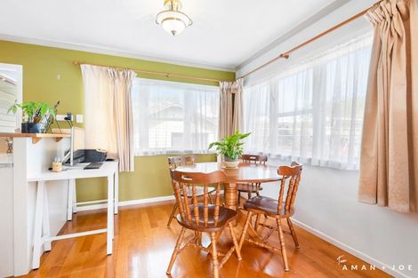 Photo of property in 46 Taikata Road, Te Atatu Peninsula, Auckland, 0610