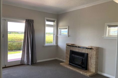 Photo of property in 185 Arapaepae Road, Levin, 5571
