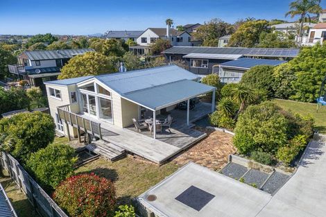 Photo of property in 1229 Whangaparaoa Road, Gulf Harbour, Whangaparaoa, 0930