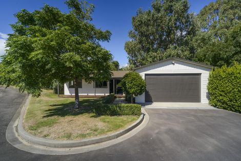 Photo of property in 443 Stoney Creek Road, Kelvin Grove, Palmerston North, 4470