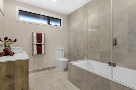 Photo of property in 22 Tui Brae, Beachlands, Auckland, 2018