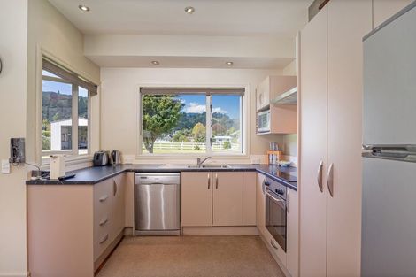 Photo of property in 294 Albert Street, Coromandel, 3506
