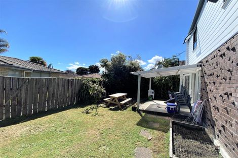Photo of property in 4/7 Koromiko Street, New Lynn, Auckland, 0600