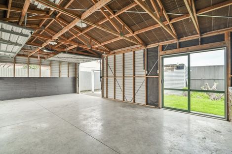 Photo of property in 531 Lowe Street, Camberley, Hastings, 4120