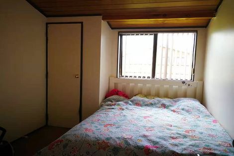 Photo of property in 4 Muriel Place, Ranui, Auckland, 0612
