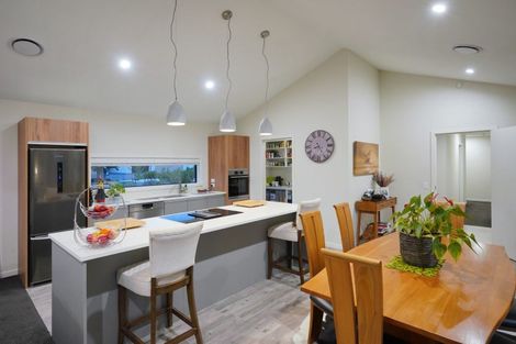 Photo of property in 11 Mara-kai Place, Pegasus, 7612