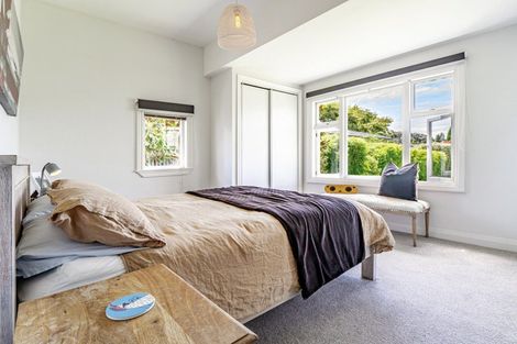 Photo of property in 38 Waiwaka Terrace, Strandon, New Plymouth, 4312