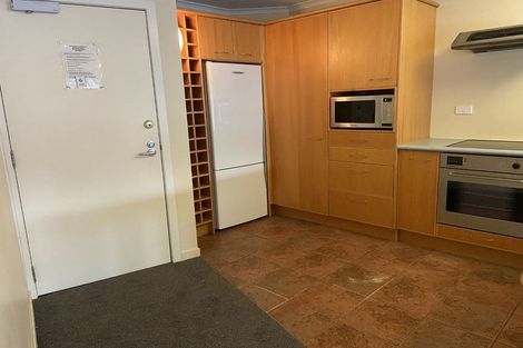 Photo of property in Endeavour Apartments, 125u6 Thorndon Quay, Pipitea, Wellington, 6011