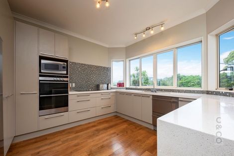 Photo of property in 17 Deacon Road, Riverhead, Kumeu, 0892