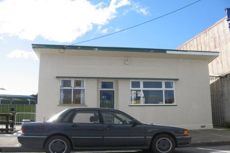 Photo of property in 52 Ruataniwha Street, Waipawa, 4210