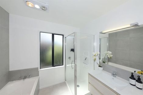 Photo of property in 1/84 Cutts Road, Russley, Christchurch, 8042