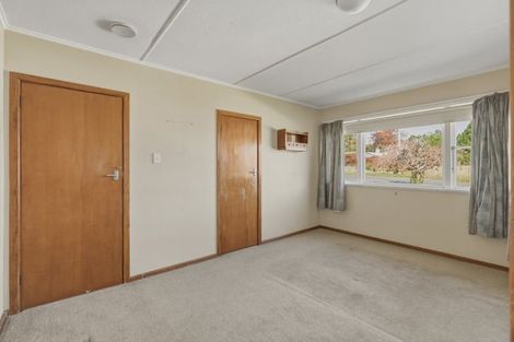 Photo of property in 9 Rangatira Road, Hunterville, 4730