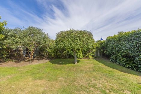 Photo of property in 4 Matipo Street, Waikanae, 5036