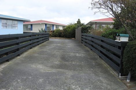 Photo of property in 6b Belgrave Street, Wainuiomata, Lower Hutt, 5014