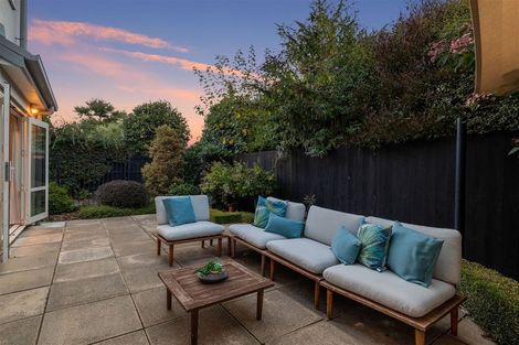 Photo of property in 16 Hanover Place, Ilam, Christchurch, 8041