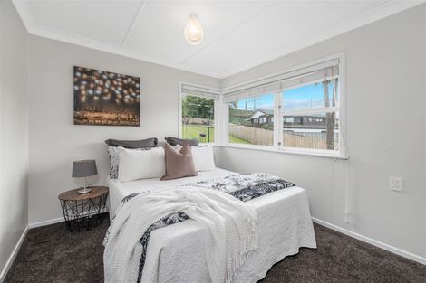 Photo of property in 44 Tahi Terrace, Glen Eden, Auckland, 0602
