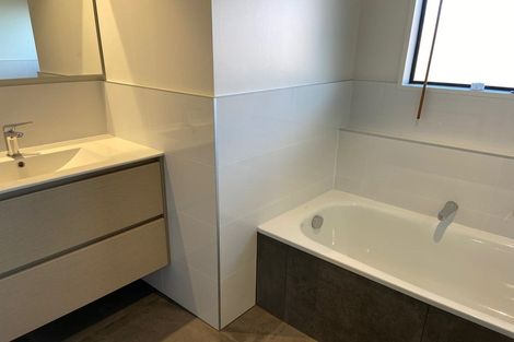 Photo of property in 1/2 Lysander Crescent, Beach Haven, Auckland, 0626