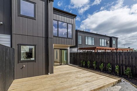 Photo of property in 647c Te Atatu Road, Te Atatu Peninsula, Auckland, 0610