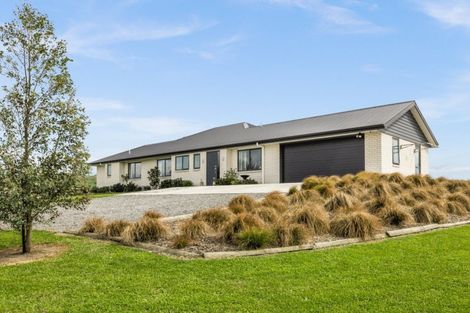 Photo of property in 21c Highlands Drive, Waipawa, 4277
