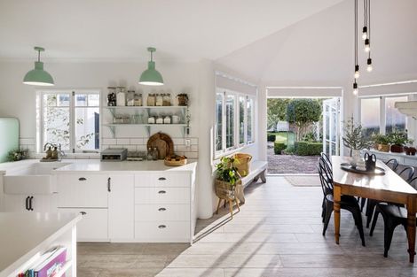 Photo of property in 25 Hall Street, Cambridge, 3434