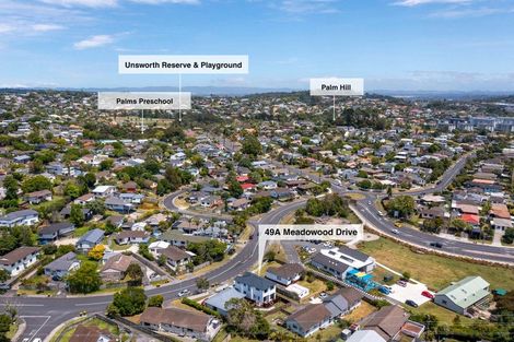 Photo of property in 49a Meadowood Drive, Unsworth Heights, Auckland, 0632