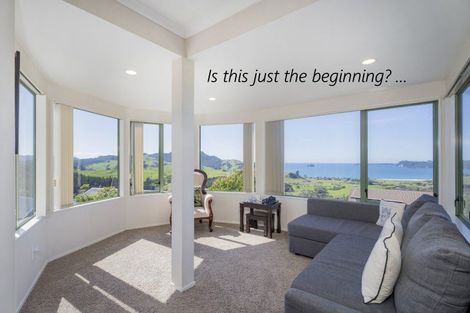 Photo of property in 8 Landel Place, Whitianga, 3510