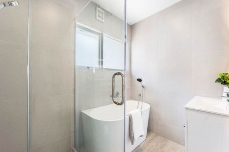 Photo of property in 7 Munstead Place, Hillcrest, Auckland, 0627